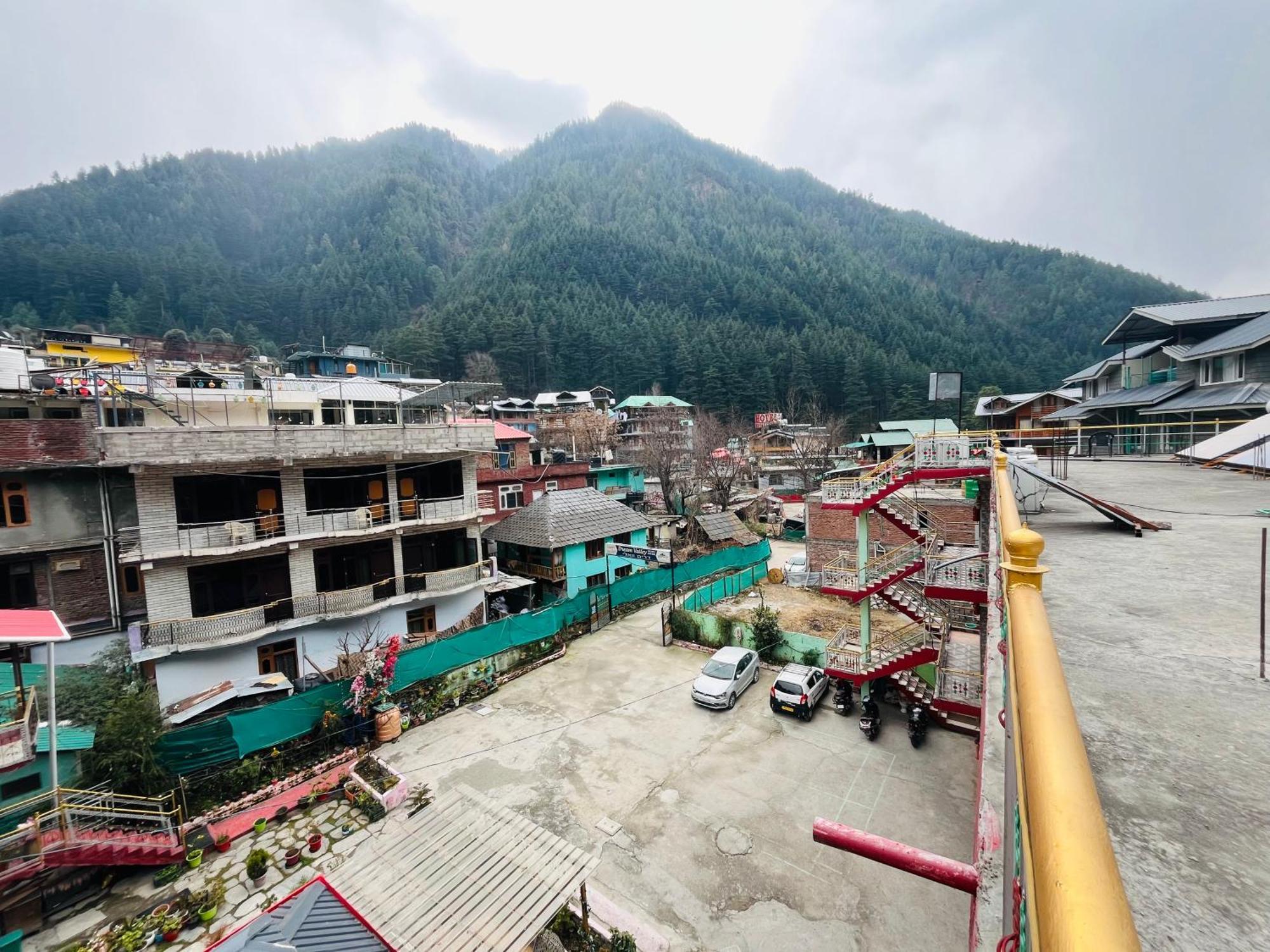 Hotel Dream Valley Kasol #Near Mall Road #River View #Parking #Gaming Zone #Open Terrace #Restaurant Exteriör bild