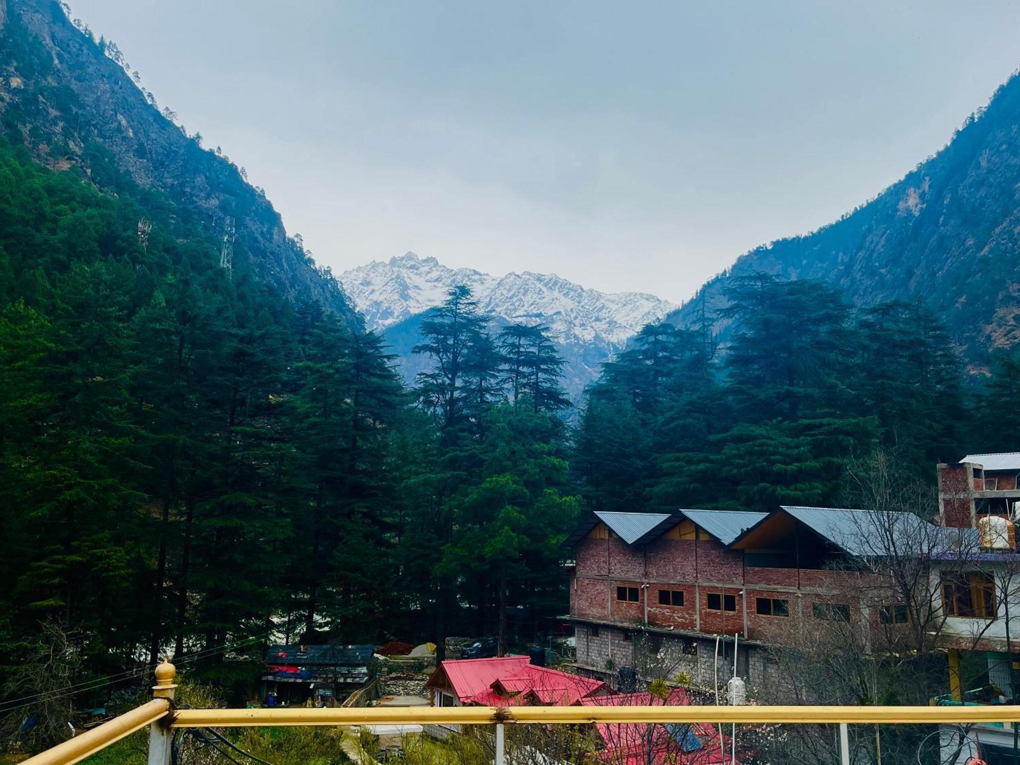 Hotel Dream Valley Kasol #Near Mall Road #River View #Parking #Gaming Zone #Open Terrace #Restaurant Exteriör bild