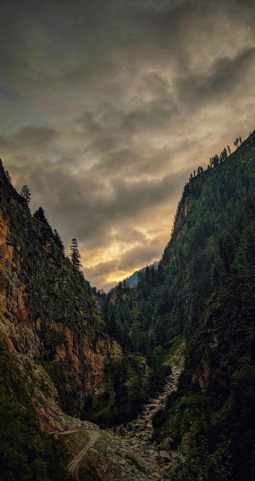 Hotel Dream Valley Kasol #Near Mall Road #River View #Parking #Gaming Zone #Open Terrace #Restaurant Exteriör bild