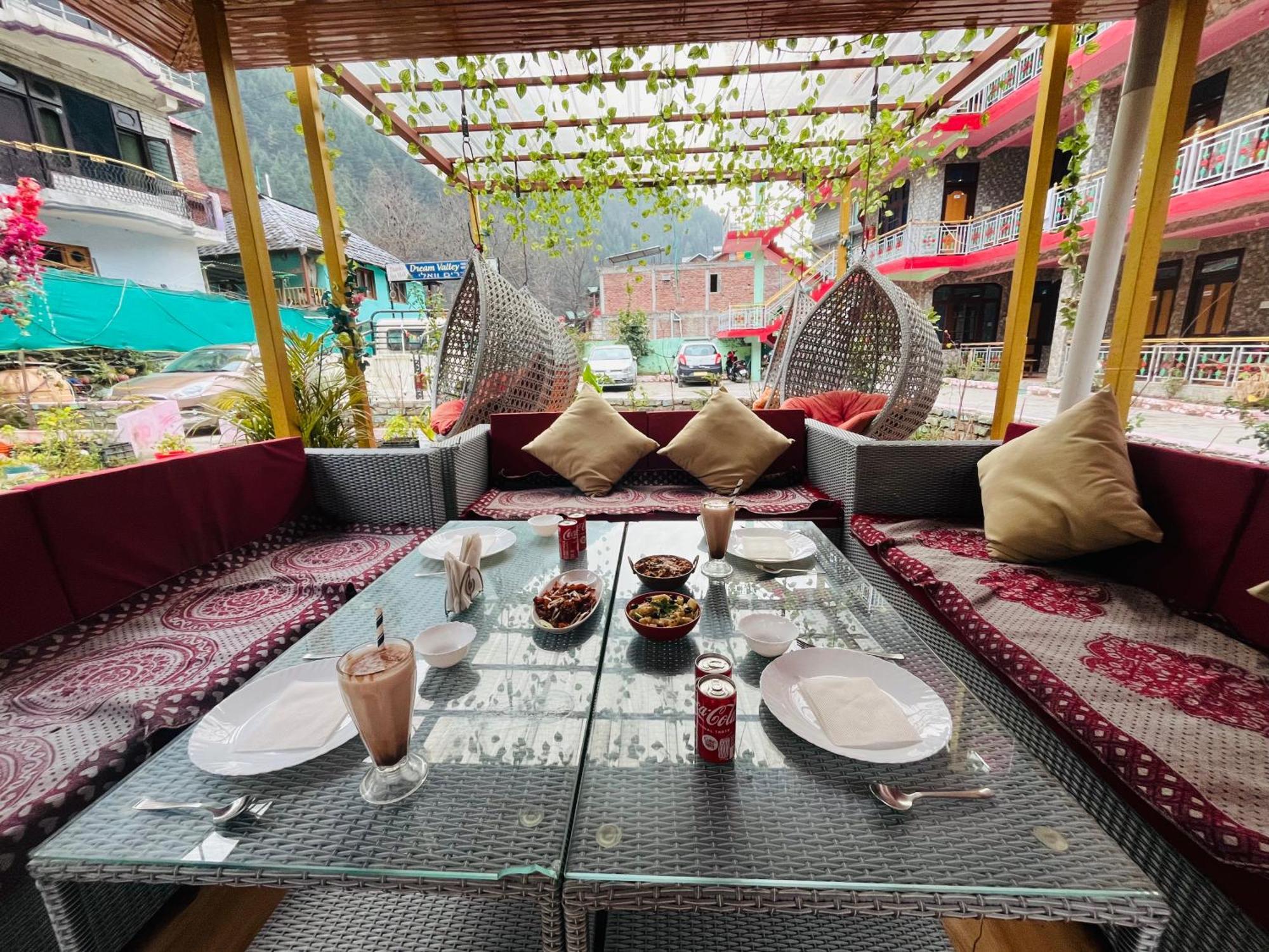 Hotel Dream Valley Kasol #Near Mall Road #River View #Parking #Gaming Zone #Open Terrace #Restaurant Exteriör bild