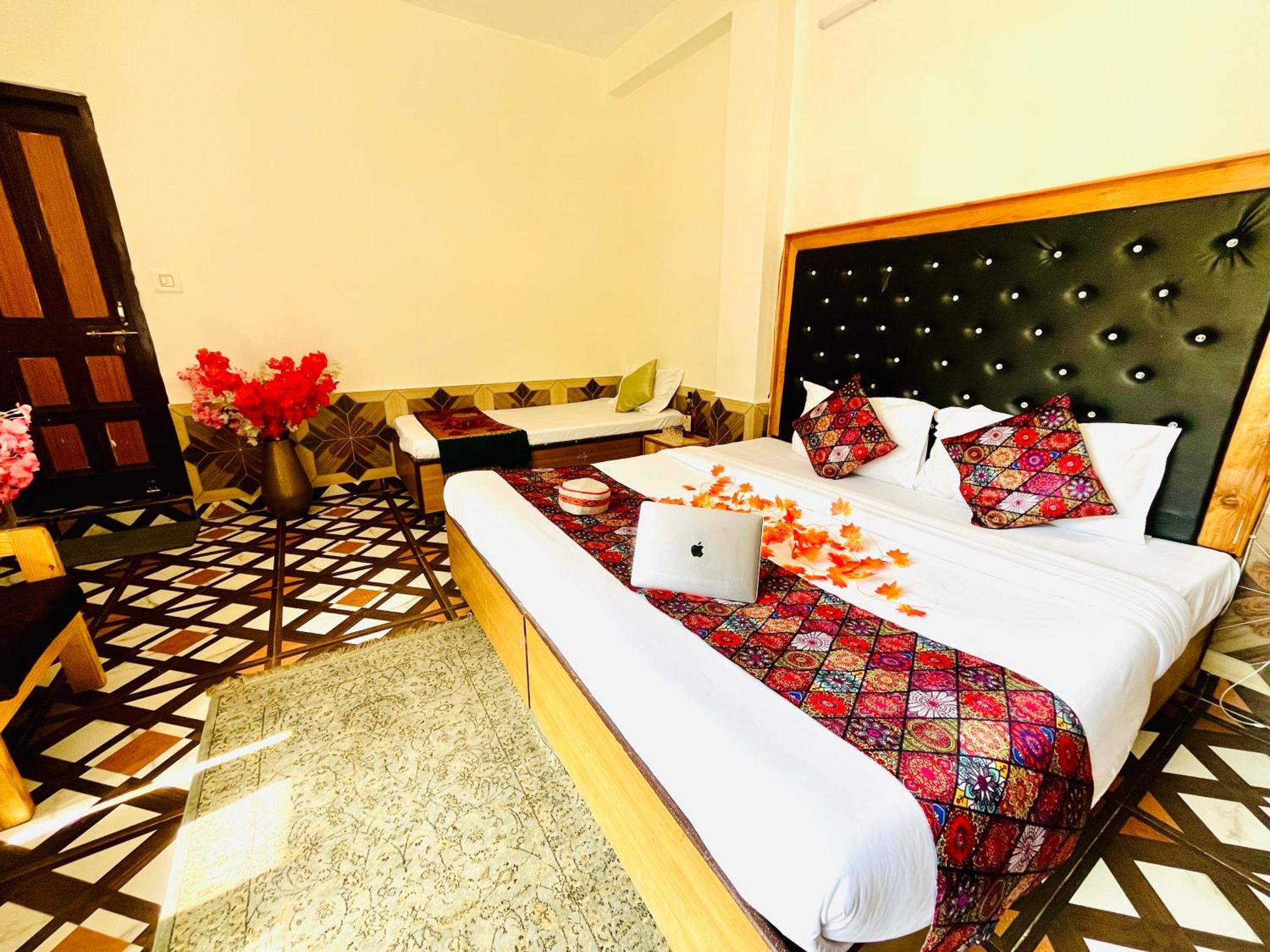 Hotel Dream Valley Kasol #Near Mall Road #River View #Parking #Gaming Zone #Open Terrace #Restaurant Exteriör bild