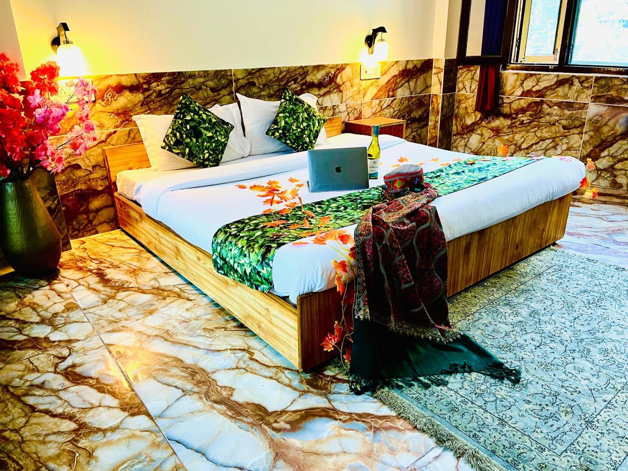 Hotel Dream Valley Kasol #Near Mall Road #River View #Parking #Gaming Zone #Open Terrace #Restaurant Exteriör bild