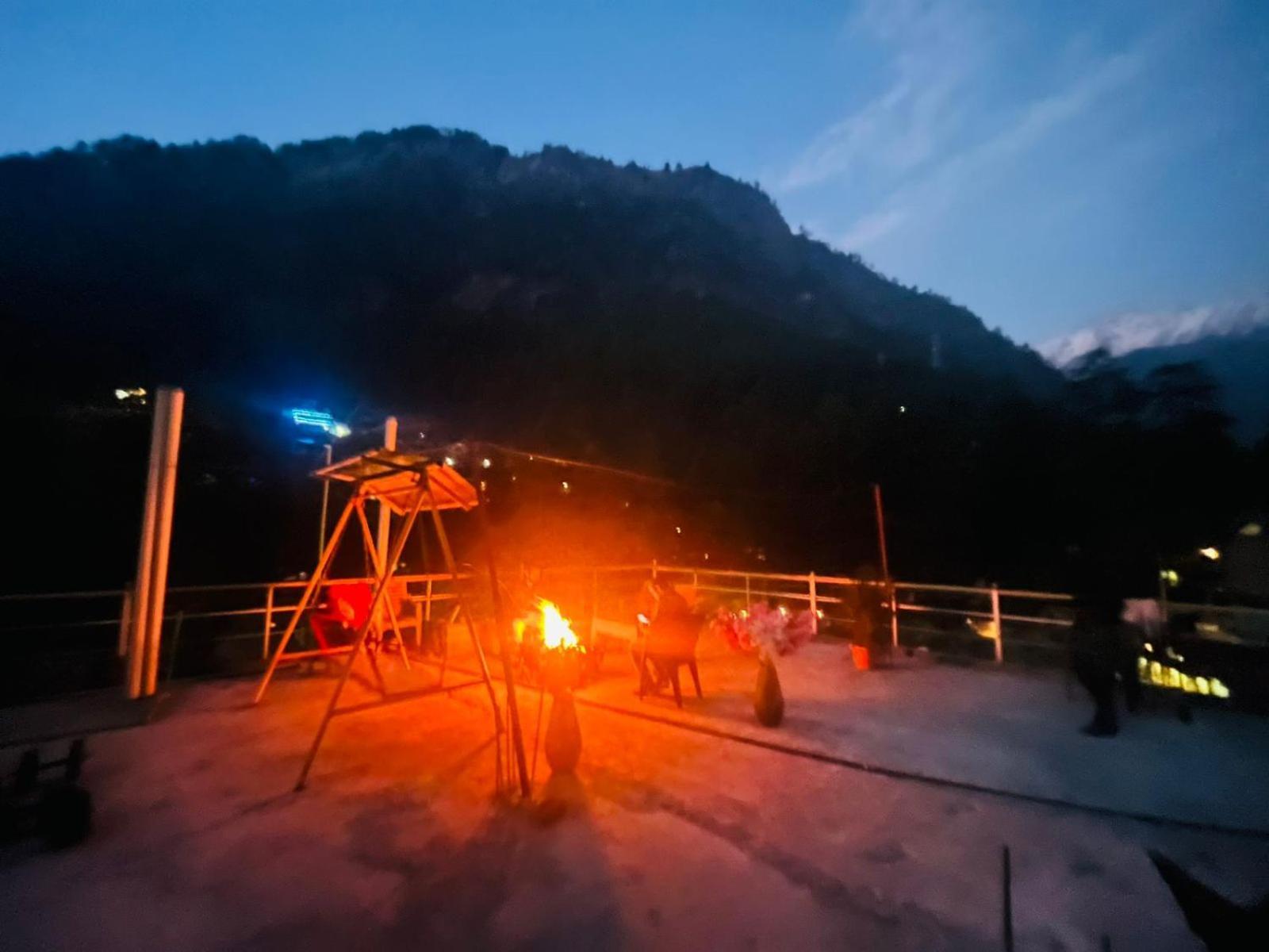 Hotel Dream Valley Kasol #Near Mall Road #River View #Parking #Gaming Zone #Open Terrace #Restaurant Exteriör bild